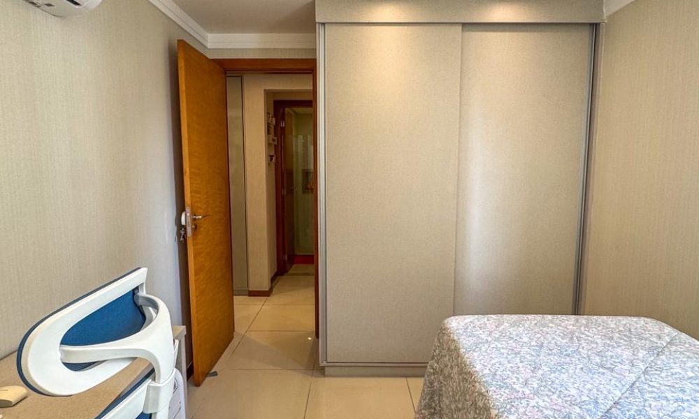 1fe767b8-bbab-4b2d-bcbc-a7a31c59b5fc