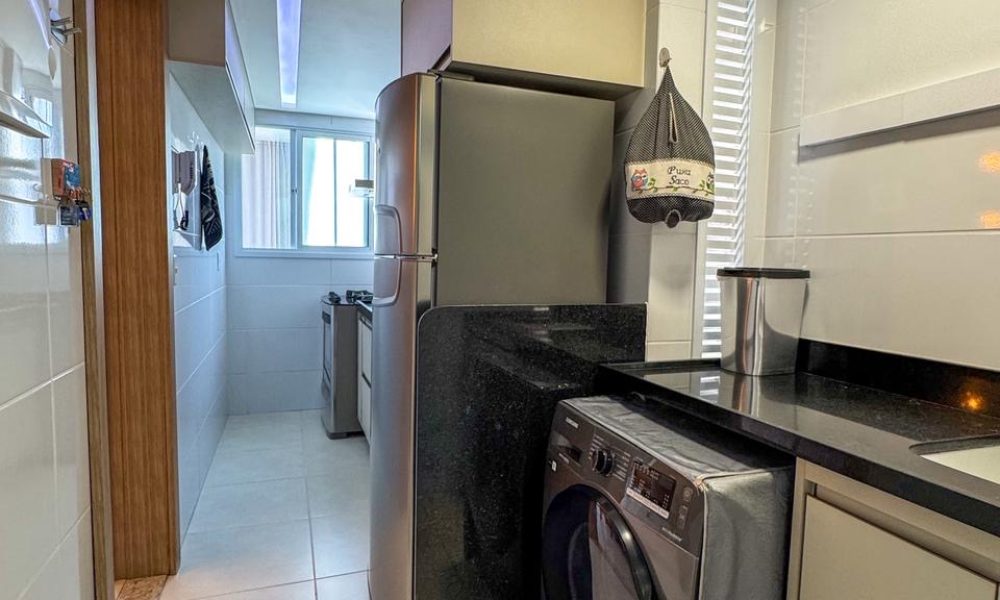 8dc94577-7eff-43a8-bb98-4f70968787de