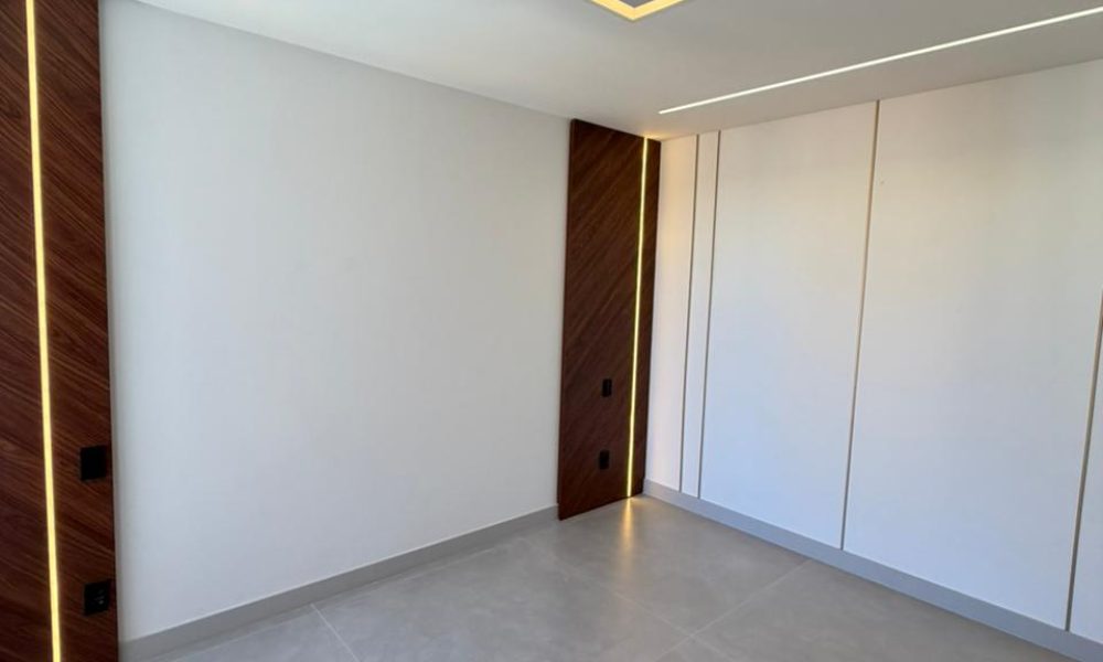 WhatsApp Image 2026-03-04 at 18.25.37-2