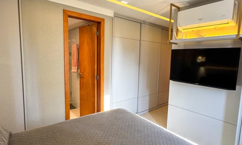 aa523b51-e1b9-4d35-8f40-125fefb92ed4