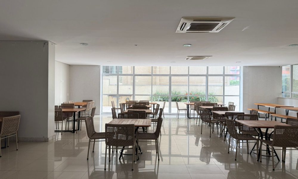 c4b7ee9b-7247-4f43-8a51-313c88f095c8