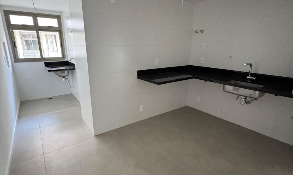 d7cb6aba-c2c7-42bf-9858-f5002f0abbb8