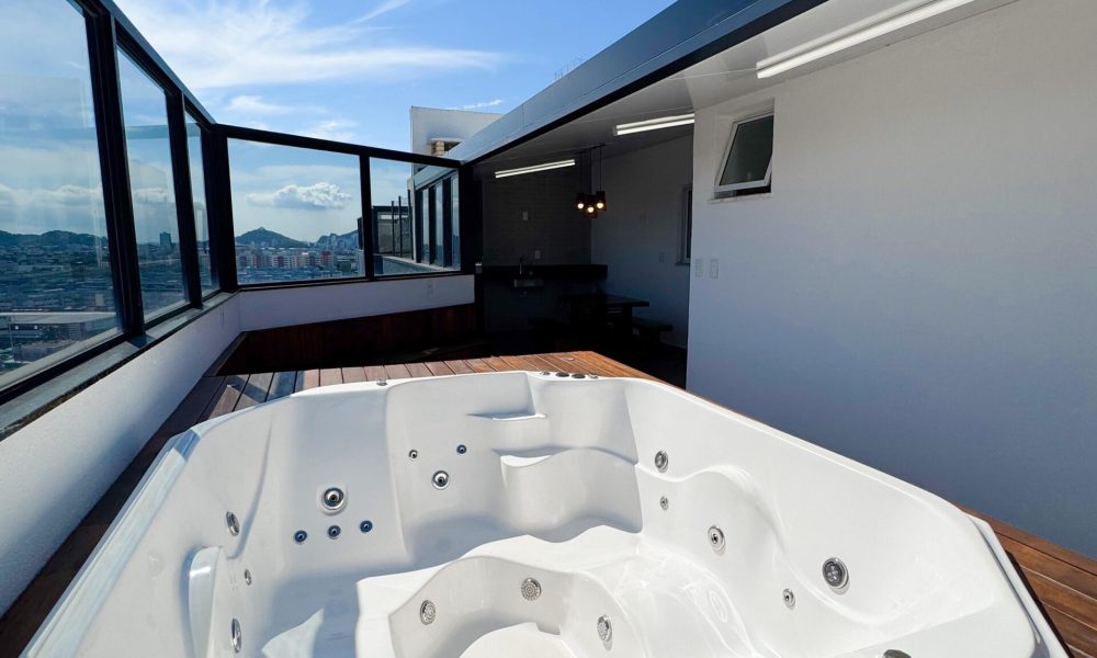 f14612c5-70a3-4f15-b0ab-beebf8522e73