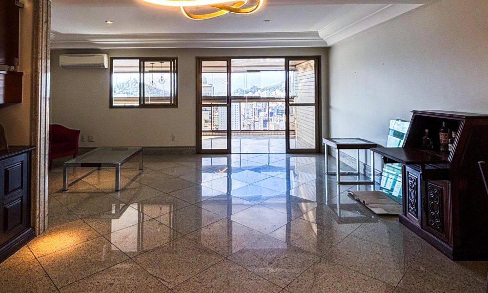 f7ceec6a-3a94-4583-9695-f2c7621e7981